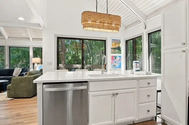 Kitchen at Night Heron 48